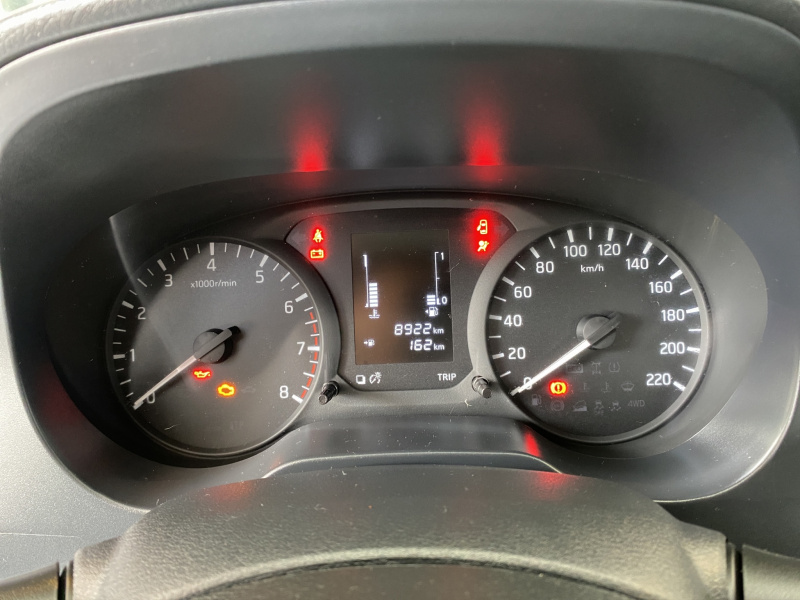 Nissan Comerciales NP300 2 pts. Pick-Up, Cab. Sencilla, TM6, a/ac. 2024